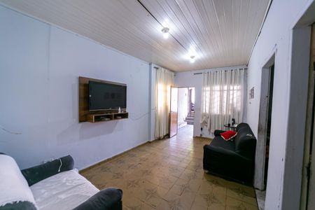 Casa à venda com 203m², 2 quartos e 2 vagas Casa à venda com 203m², 2 quartos e 2 vagasSala