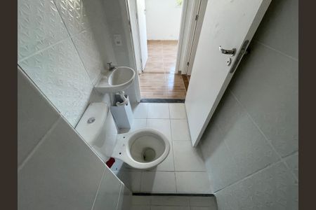 Apartamento para alugar com 37m², 2 quartos e 1 vaga Apartamento para alugar com 37m², 2 quartos e 1 vagaBanheiro