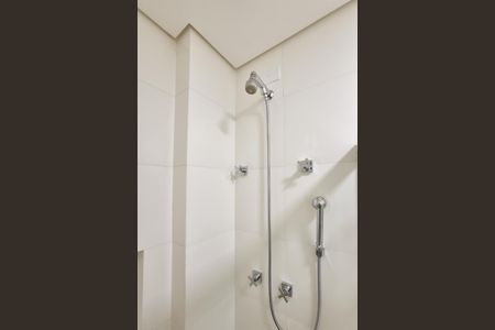 Apartamento à venda com 104m², 2 quartos e 2 vagas Apartamento à venda com 104m², 2 quartos e 2 vagasBanheiro Social