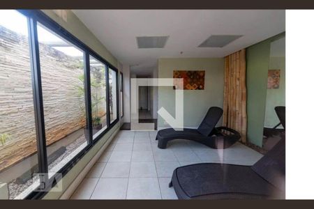 Apartamento à venda com 73m², 2 quartos e 1 vagaÁrea comum