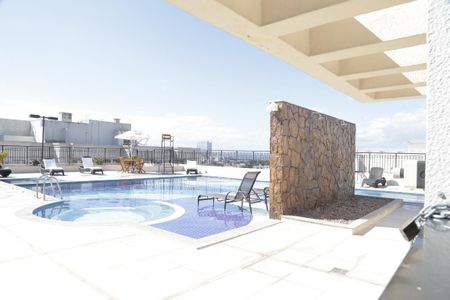 Apartamento à venda com 73m², 2 quartos e 1 vagaÁrea comum