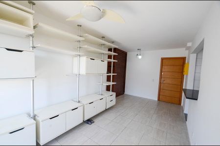 Sala de apartamento à venda com 2 quartos, 73m² em São Cristóvão, Rio de Janeiro