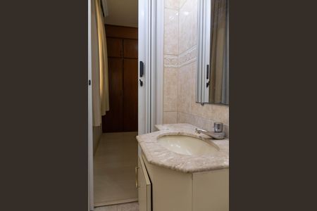 Apartamento à venda com 100m², 3 quartos e 1 vagaBanheiro da Suíte