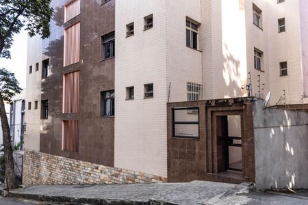 Apartamento à venda com 100m², 3 quartos e 1 vagaFachada