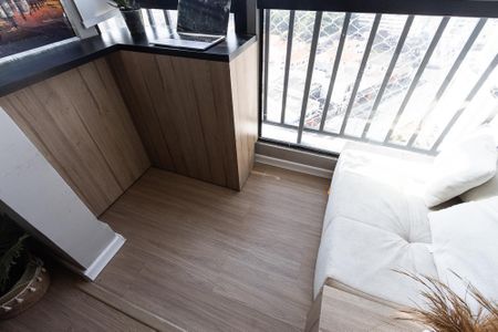 Apartamento à venda com 28m², 1 quarto e sem vaga Apartamento à venda com 28m², 1 quarto e sem vagaVaranda da Sala