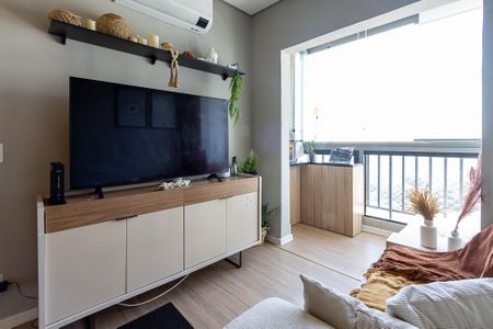 Apartamento à venda com 28m², 1 quarto e sem vaga Apartamento à venda com 28m², 1 quarto e sem vagaSala