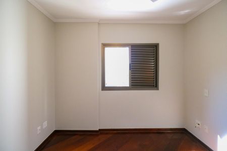 Apartamento à venda com 110m², 3 quartos e 2 vagas Apartamento à venda com 110m², 3 quartos e 2 vagasQuarto 2