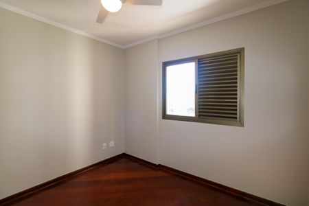 Apartamento à venda com 110m², 3 quartos e 2 vagas Apartamento à venda com 110m², 3 quartos e 2 vagasQuarto 2
