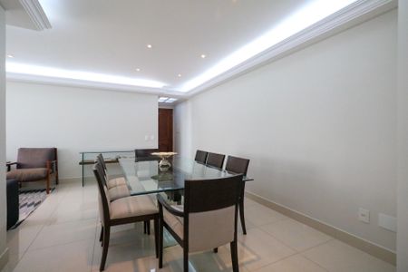 Apartamento à venda com 110m², 3 quartos e 2 vagas Apartamento à venda com 110m², 3 quartos e 2 vagasSala