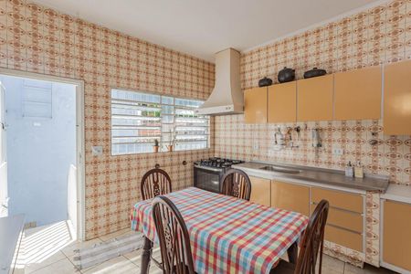 Casa à venda com 200m², 3 quartos e 2 vagasCozinha