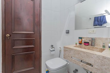 Casa à venda com 200m², 3 quartos e 2 vagasBanheiro Social