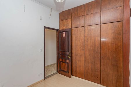 Casa à venda com 200m², 3 quartos e 2 vagasQuarto 2