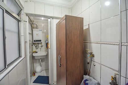 Apartamento à venda com 72m², 3 quartos e 1 vagaÁrea de Serviço