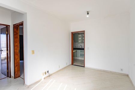 Apartamento para alugar com 55m², 2 quartos e 1 vaga Apartamento para alugar com 55m², 2 quartos e 1 vagaSala