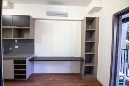 Studio de kitnet/studio para alugar com 1 quarto, 21m² em Chácara Santo Antônio (zona Sul), São Paulo