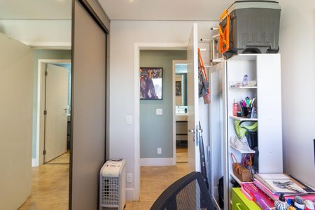 Apartamento à venda com 70m², 2 quartos e 2 vagasQuarto 