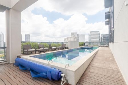 Apartamento à venda com 70m², 2 quartos e 2 vagasPiscina