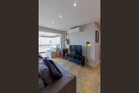 Apartamento à venda com 70m², 2 quartos e 2 vagasSala de Estar