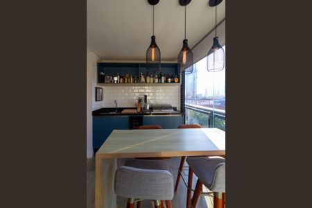 Apartamento à venda com 70m², 2 quartos e 2 vagasVaranda