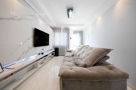 Sala de casa à venda com 3 quartos, 160m² em Vila Nhocuné, São Paulo