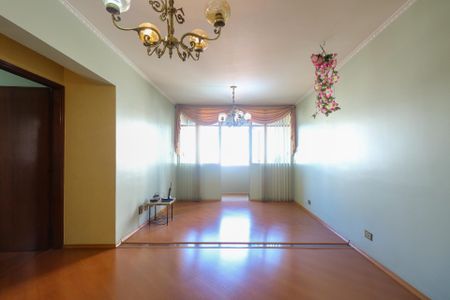 Apartamento à venda com 105m², 2 quartos e 1 vagaSala