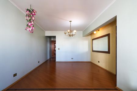 Apartamento à venda com 105m², 2 quartos e 1 vagaSala