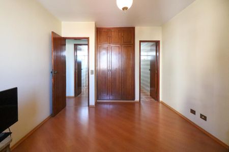 Apartamento à venda com 105m², 2 quartos e 1 vagaSuíte