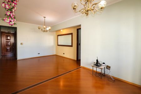 Apartamento à venda com 105m², 2 quartos e 1 vagaSala