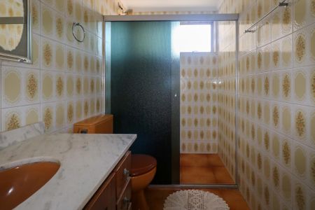 Apartamento à venda com 105m², 2 quartos e 1 vagaBanheiro da Suíte