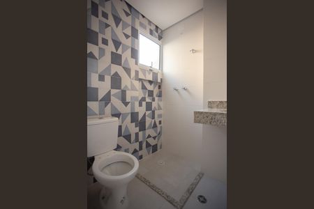 Casa à venda com 124m², 3 quartos e 2 vagasBanheiro da Suíte