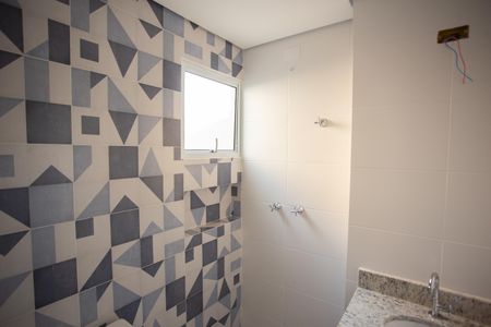 Casa à venda com 124m², 3 quartos e 2 vagasBanheiro da Suíte