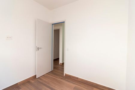 Casa de condomínio à venda com 124m², 3 quartos e 2 vagasQuarto 2