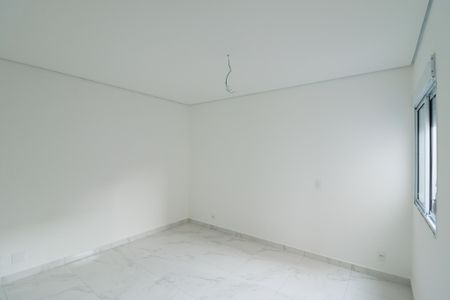 Casa à venda com 124m², 3 quartos e 2 vagas Casa à venda com 124m², 3 quartos e 2 vagasSuíte