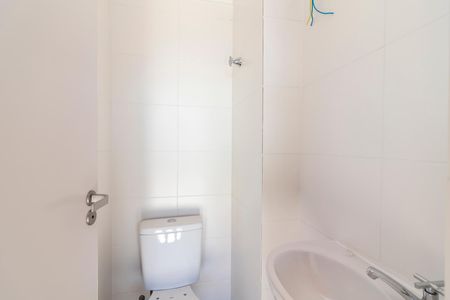 Casa de condomínio à venda com 124m², 3 quartos e 2 vagasBanheiro 3