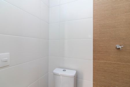 Casa de condomínio à venda com 124m², 3 quartos e 2 vagasBanheiro 2