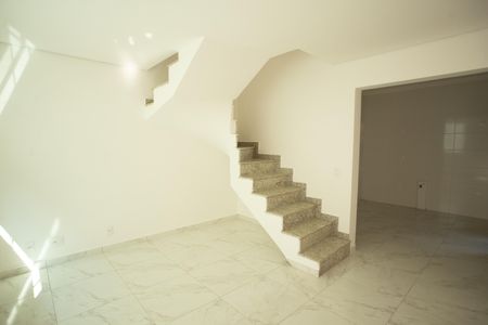 Casa à venda com 124m², 3 quartos e 2 vagasSala