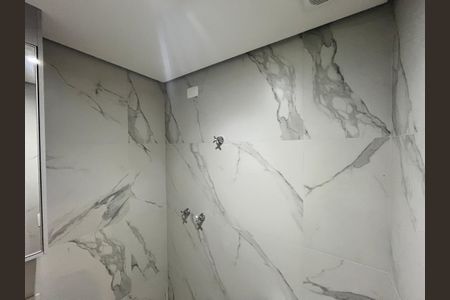 Casa de condomínio à venda com 124m², 3 quartos e 2 vagasBanheiro Social