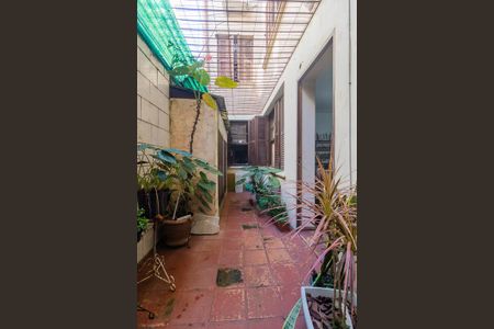 Apartamento à venda com 77m², 2 quartos e sem vaga Apartamento à venda com 77m², 2 quartos e sem vagaSacada/Sala