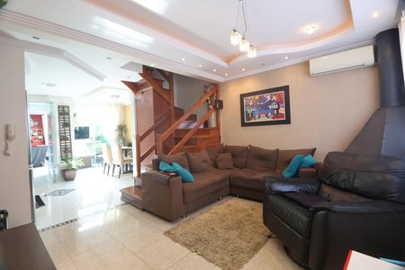 Casa de condomínio à venda com 80m², 2 quartos e 2 vagasSala