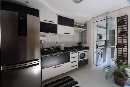 Casa de condomínio à venda com 80m², 2 quartos e 2 vagasCozinha