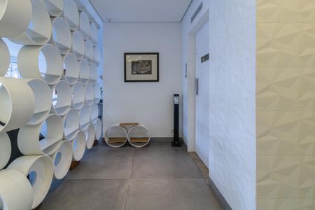 Apartamento à venda com 90m², 2 quartos e 1 vaga Apartamento à venda com 90m², 2 quartos e 1 vagaÁrea comum