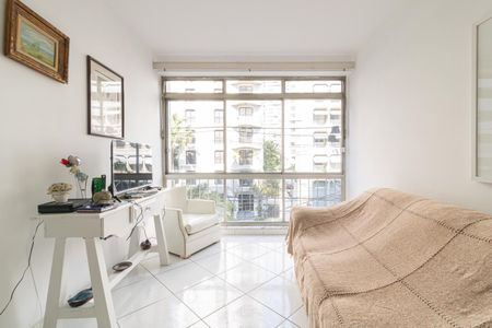 Apartamento à venda com 90m², 2 quartos e 1 vaga Apartamento à venda com 90m², 2 quartos e 1 vagaSala