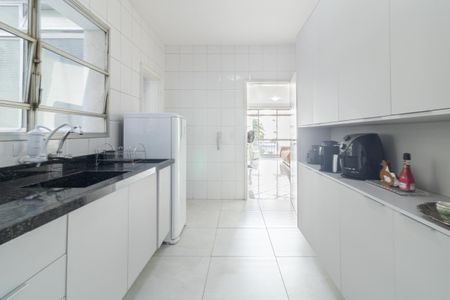 Apartamento à venda com 90m², 2 quartos e 1 vaga Apartamento à venda com 90m², 2 quartos e 1 vagaCozinha