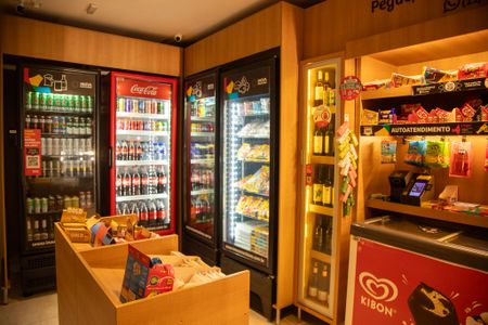 Apartamento à venda com 71m², 2 quartos e 1 vagaÁrea comum