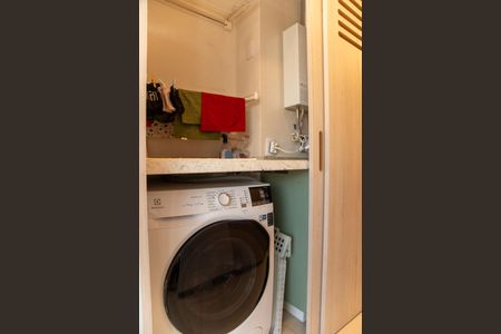 Apartamento à venda com 71m², 2 quartos e 1 vagaCozinha e Área de Serviço