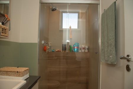 Apartamento à venda com 71m², 2 quartos e 1 vagaBanheiro da Suíte