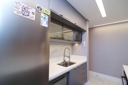 Apartamento à venda com 73m², 3 quartos e 2 vagas Apartamento à venda com 73m², 3 quartos e 2 vagasCozinha