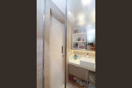 Apartamento à venda com 73m², 3 quartos e 2 vagas Apartamento à venda com 73m², 3 quartos e 2 vagasBanheiro Social