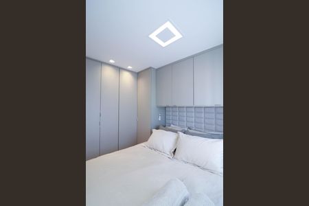 Apartamento à venda com 73m², 3 quartos e 2 vagas Apartamento à venda com 73m², 3 quartos e 2 vagasSuíte