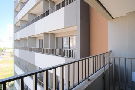 Studio para alugar com 24m², 1 quarto e sem vagaVaranda